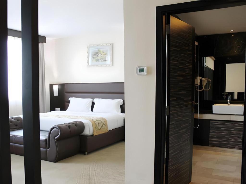 The Bcc Hotel & Residence Nagoya Extérieur photo